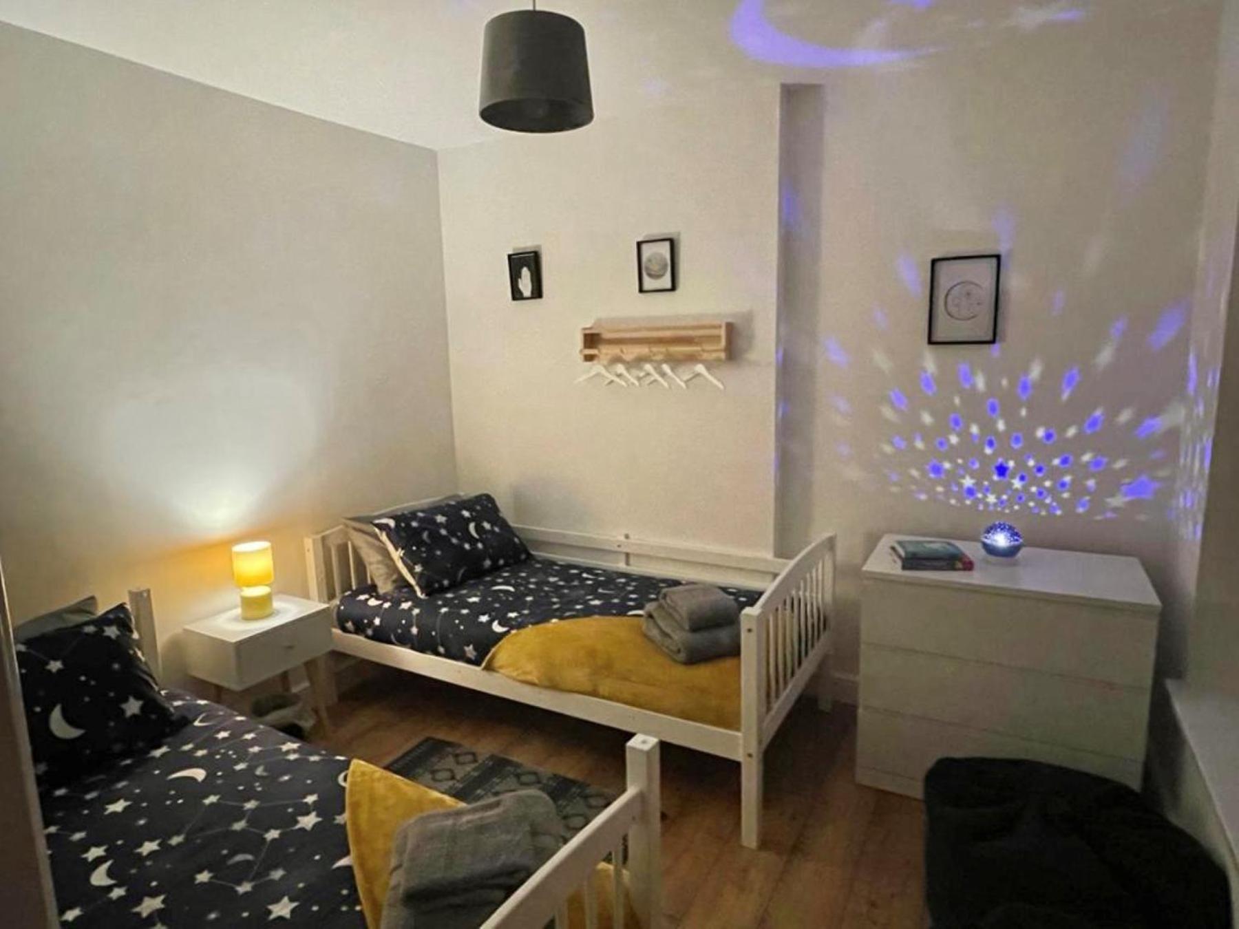 Casa One Hundred - A Beautiful 4 Bed House On The Beach Front Swansea Buitenkant foto