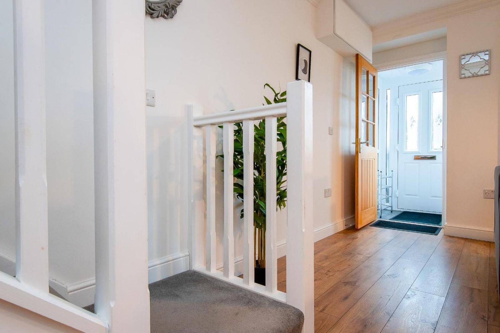 Casa One Hundred - A Beautiful 4 Bed House On The Beach Front Swansea Buitenkant foto