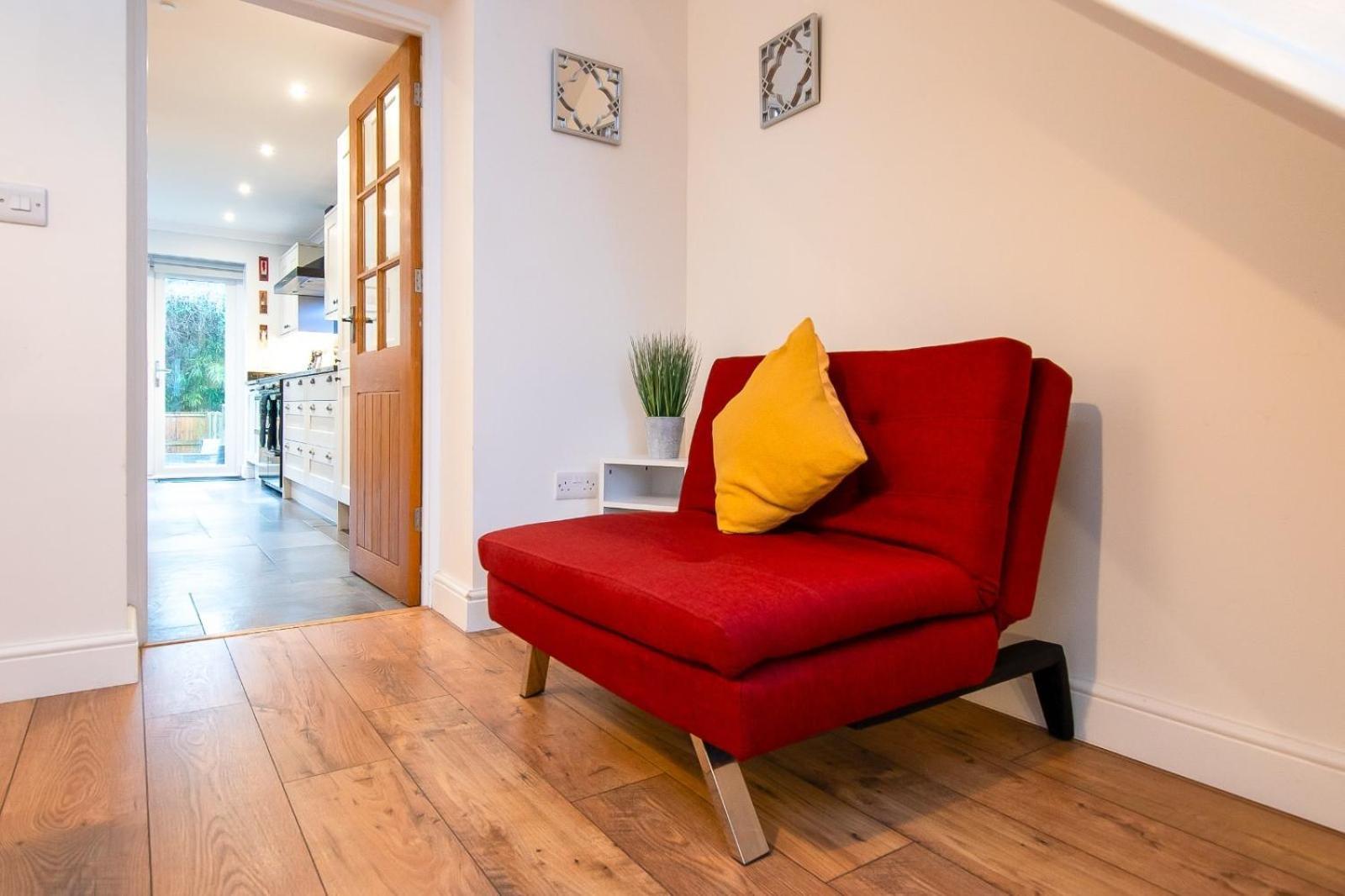 Casa One Hundred - A Beautiful 4 Bed House On The Beach Front Swansea Buitenkant foto