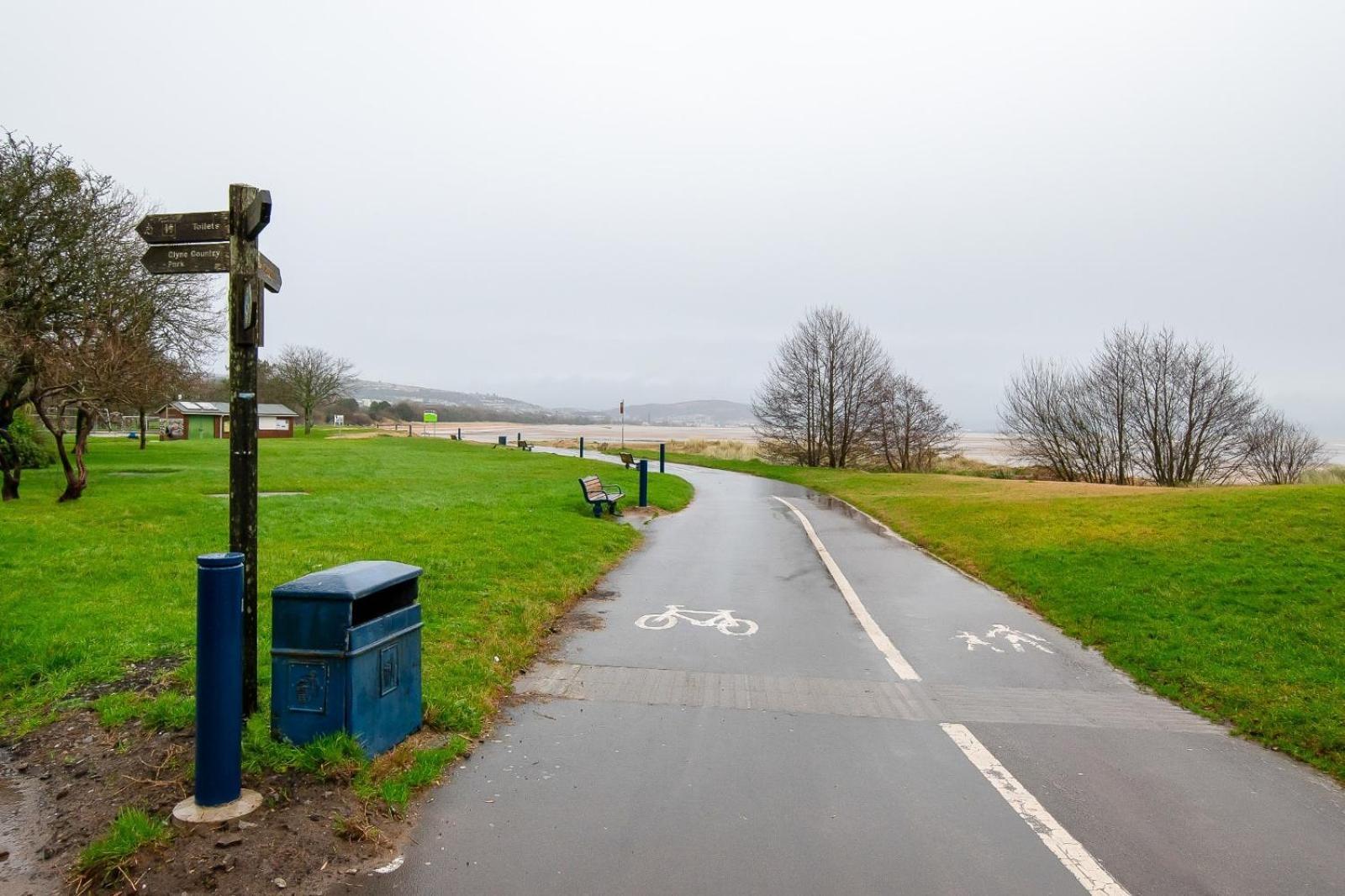 Casa One Hundred - A Beautiful 4 Bed House On The Beach Front Swansea Buitenkant foto