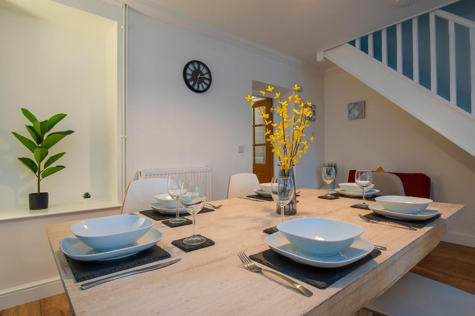 Casa One Hundred - A Beautiful 4 Bed House On The Beach Front Swansea Buitenkant foto