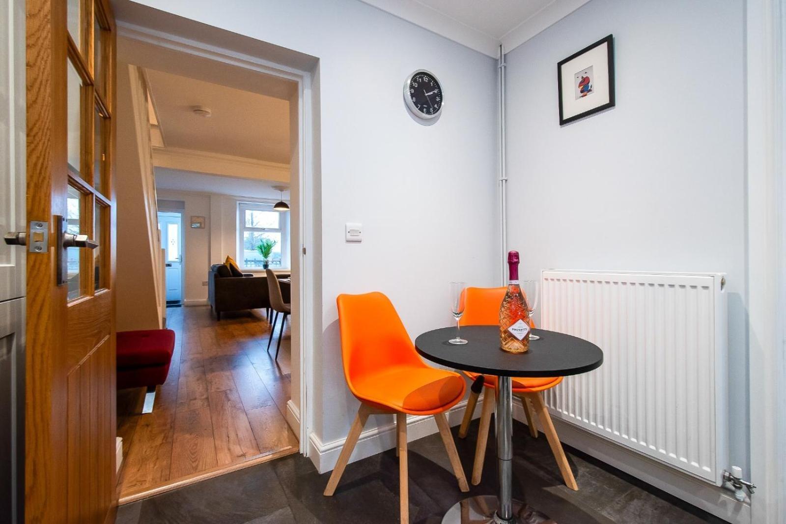 Casa One Hundred - A Beautiful 4 Bed House On The Beach Front Swansea Buitenkant foto