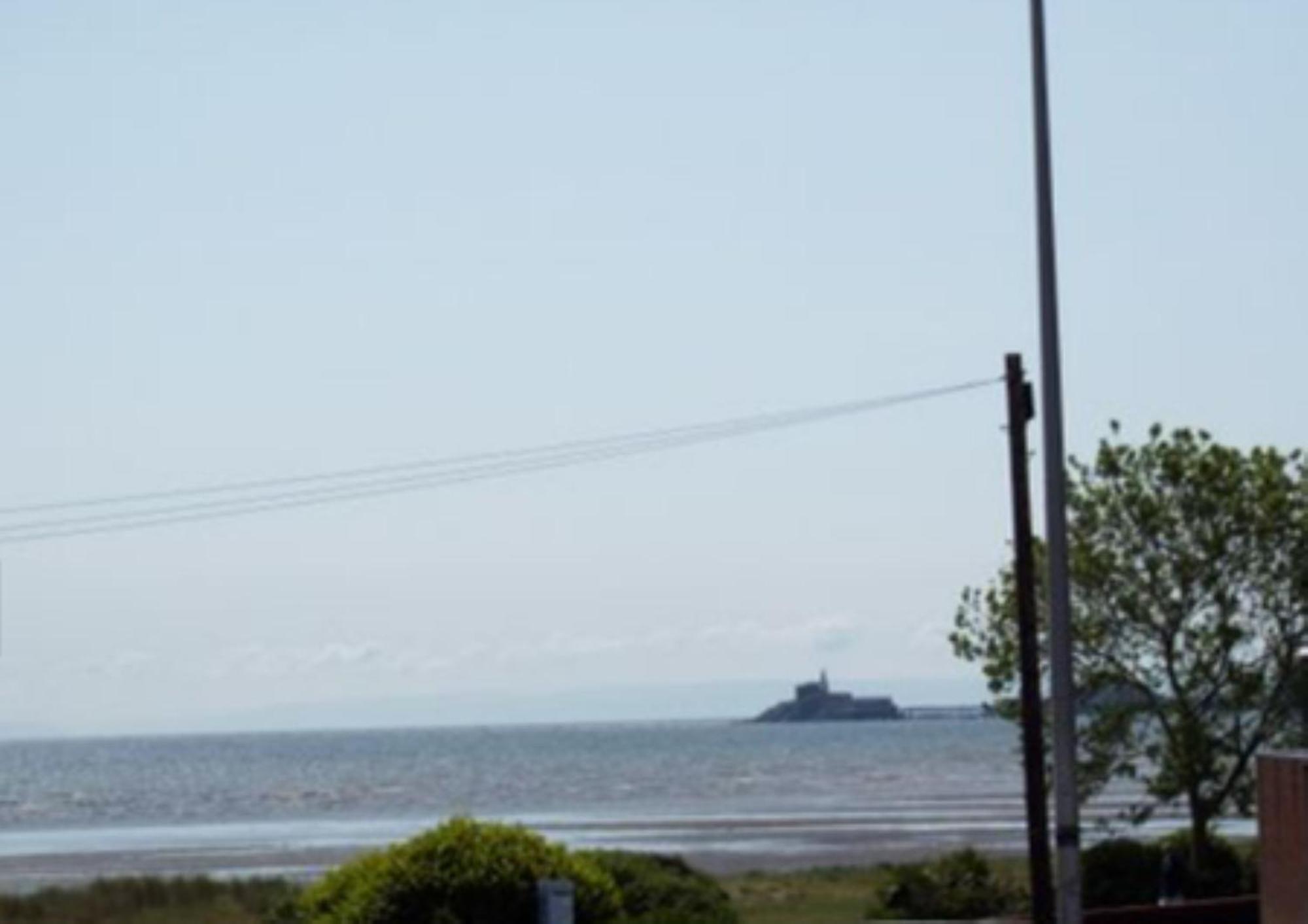 Casa One Hundred - A Beautiful 4 Bed House On The Beach Front Swansea Kamer foto